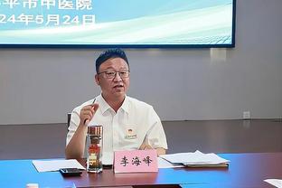 芬奇称赞戈贝尔的防守：当有他在你身后时 你就会信心大增